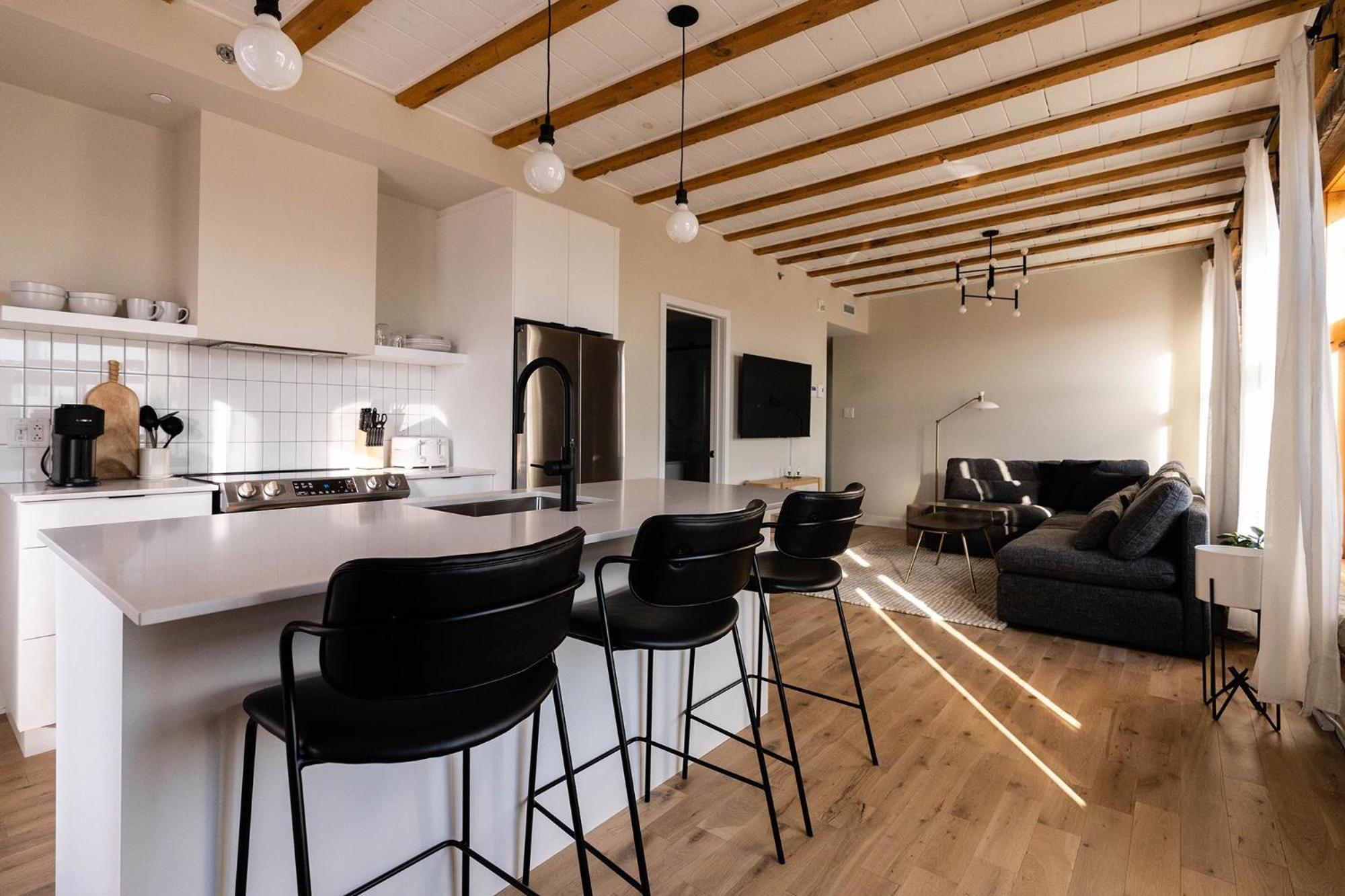 Maison Place Royale By Luxury In Transit